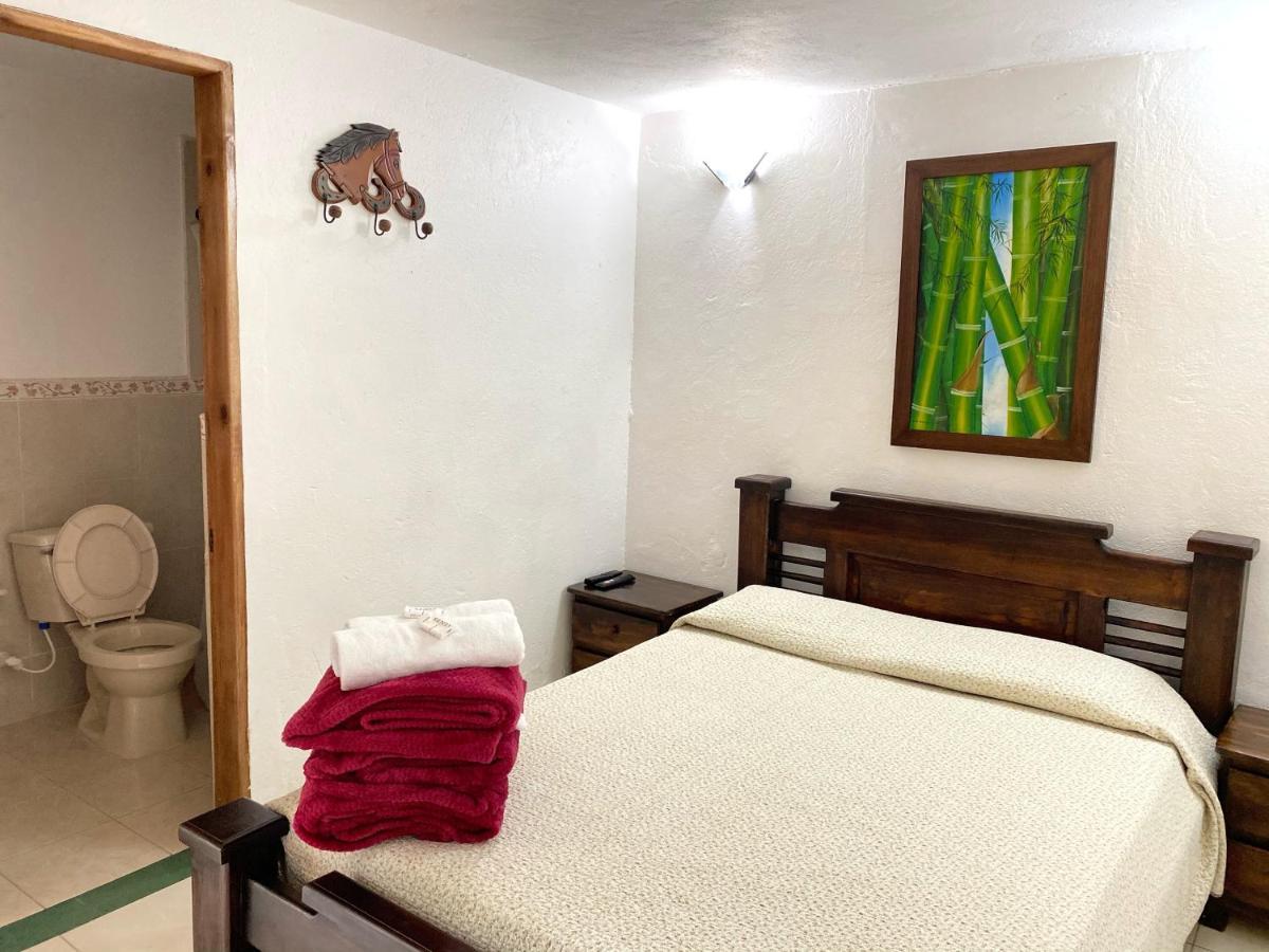 Finca Hotel La Ponderosa Rionegro Kültér fotó