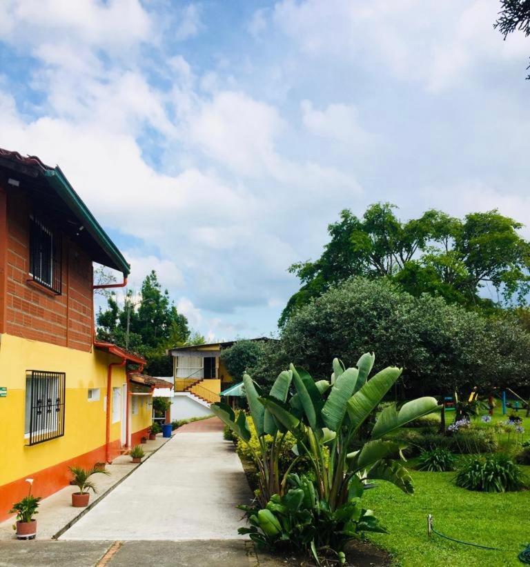 Finca Hotel La Ponderosa Rionegro Kültér fotó